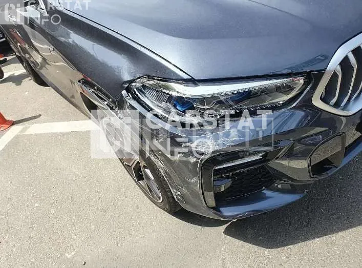 Photo 2 of 9: 2021 BMW X6 xDrive 30d, VIN WBAGT810XM9H51627 — Korean insurance auction