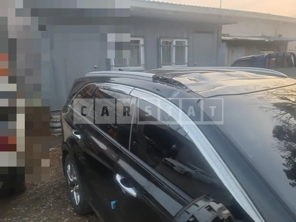 Photo 2 of 25: 2019 Kia Sorento 2.2, VIN KNAPH81BBLA567645 — Korean insurance auction