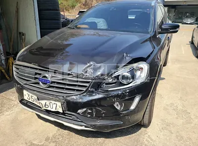 Photo 1 of 11: 2016 Volvo XC60 D4, VIN YV1DZA8BDG2860449 — Korean insurance auction