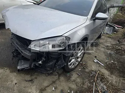 Photo 1 of 9: 2015 Volkswagen Golf 1.6 TDI BMT, VIN WVWZZZAUZFW280777 — Korean insurance auction