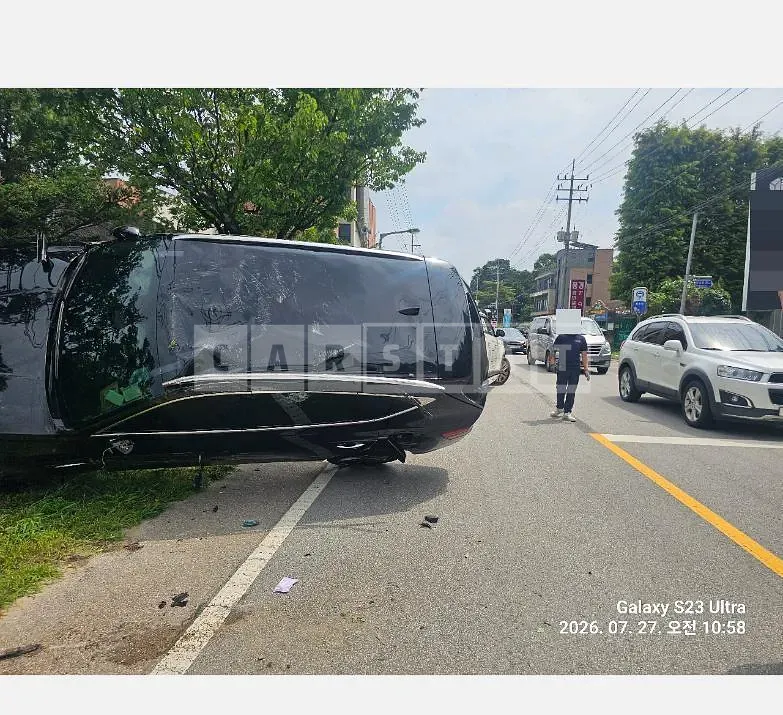 Photo 2 of 17: 2023 Genesis GV80 — Korean insurance auction