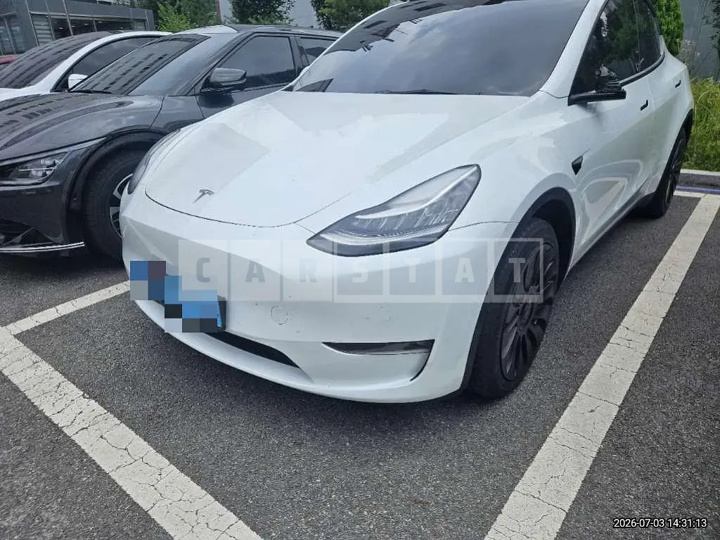 Photo 2 of 27: 2022 Tesla Model Y Long Range — Korean insurance auction