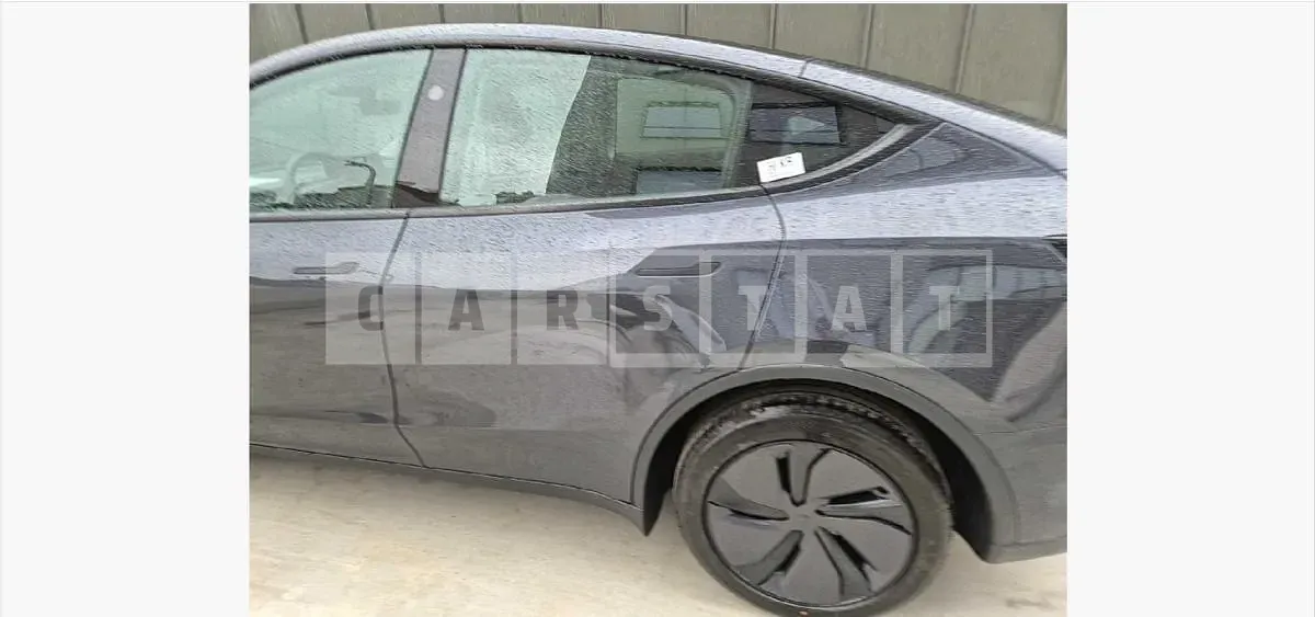 Photo 2 of 27: 2025 Tesla Model Y Long Range — Korean insurance auction
