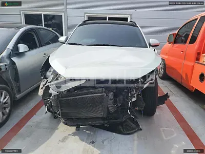 Photo 1 of 10: 2016 Hyundai Tucson, VIN KMHJ3815GHU232642 — Korean insurance auction