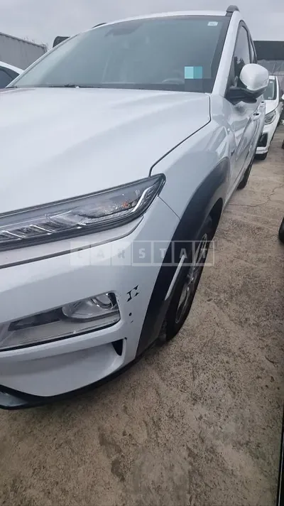 Photo 1 of 9: 2020 Hyundai Kona, VIN KMHK381EGLU034143 — Korean insurance auction