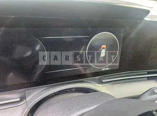 Photo 2 of 24: 2021 Kia Carnival, VIN KNANE81BBMS022933 — Korean insurance auction