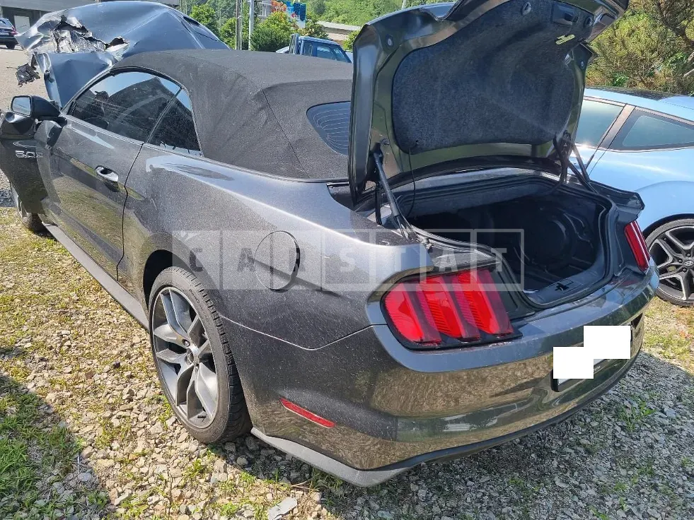 Photo 2 of 10: 2017 Ford Mustang GT 5.0 Convertible — Korean insurance auction