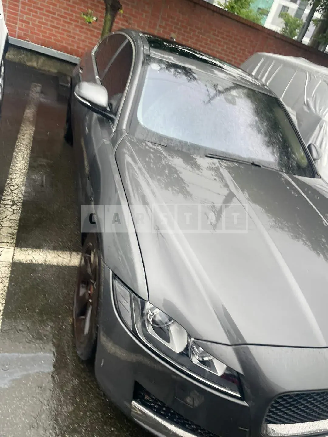 Photo 2 of 9: 2018 Jaguar XF 20d, VIN SAJBB4BN9JCY59317 — Korean insurance auction
