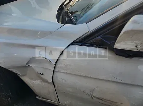 Photo 2 of 9: 2018 BMW 320d, VIN WBA8C5109J5L44465 — Korean insurance auction