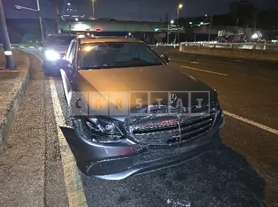 Photo 1 of 13: 2018 Mercedes-Benz E300 — Korean insurance auction