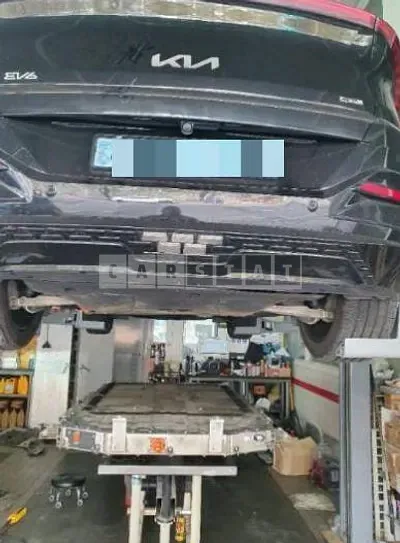 Photo 1 of 8: 2021 Kia EV6 — Korean insurance auction