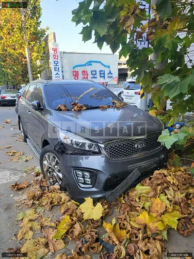 Photo 1 of 7: 2017 Kia Sorento, VIN KNAPH81ADHA348085 — Korean insurance auction