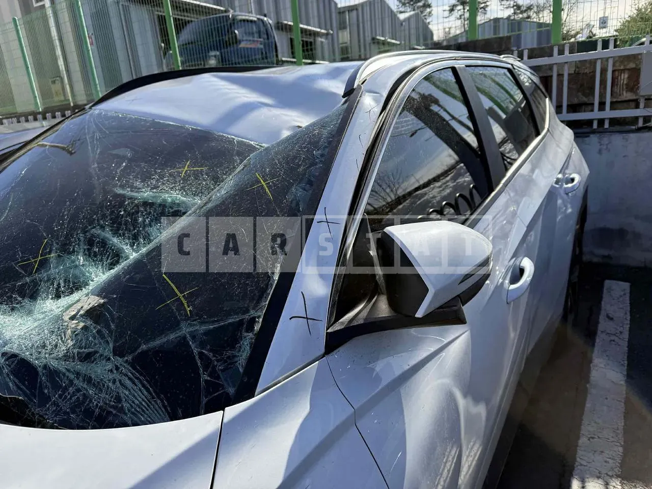 Photo 2 of 22: 2021 Hyundai Tucson, VIN KMHJC81BGMU041794 — Korean insurance auction