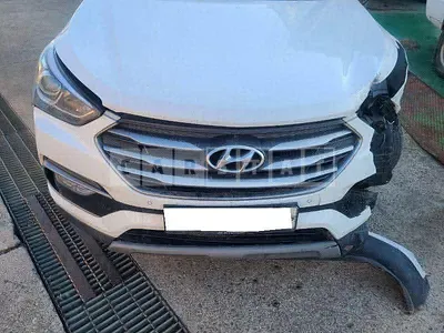 Photo 1 of 22: 2017 Hyundai Santa Fe, VIN KMHSW81UBJU826109 — Korean insurance auction