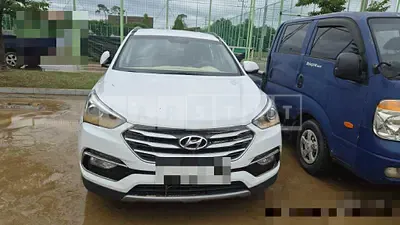Photo 1 of 13: 2015 Hyundai Santa Fe DM 2.0 4WD — Korean insurance auction