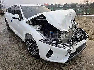 Photo 2 of 11: 2021 Kia K5, VIN KNAG541JBMA013011 — Korean insurance auction