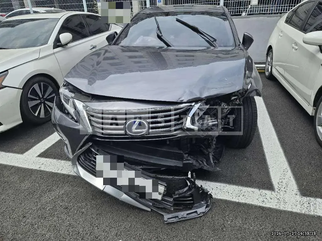 Photo 2 of 23: 2015 Lexus ES300h — Korean insurance auction