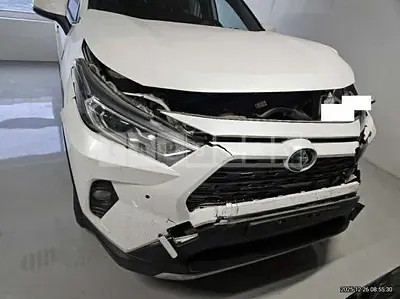 Photo 1 of 13: 2020 Toyota RAV4 Hybrid AWD — Korean insurance auction