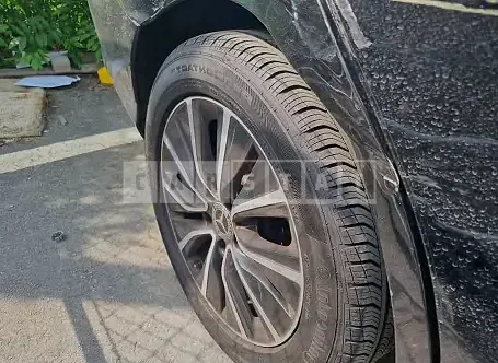 Photo 2 of 9: 2019 Mercedes-Benz C 200, VIN WDDWF8AB8KR519194 — Korean insurance auction