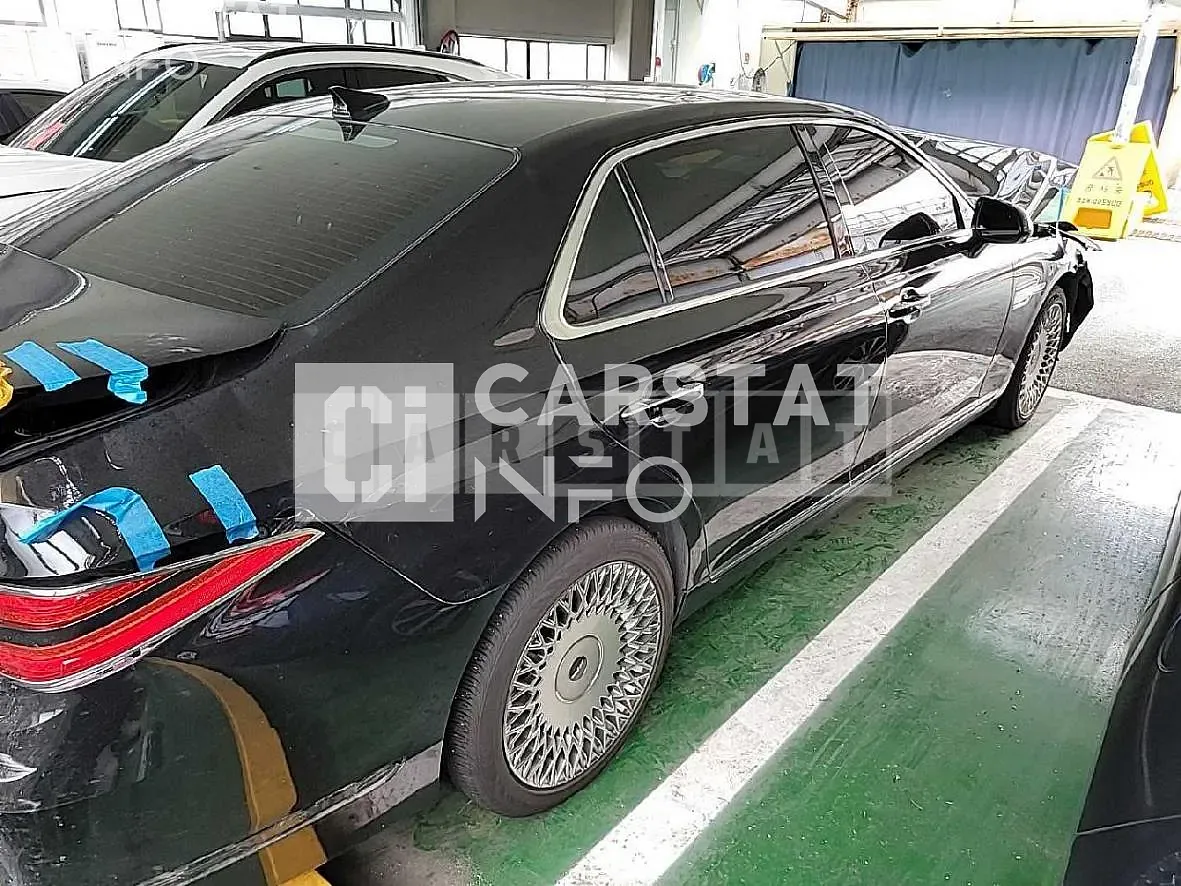 Photo 2 of 26: 2021 Genesis G90 3.8 — Korean insurance auction