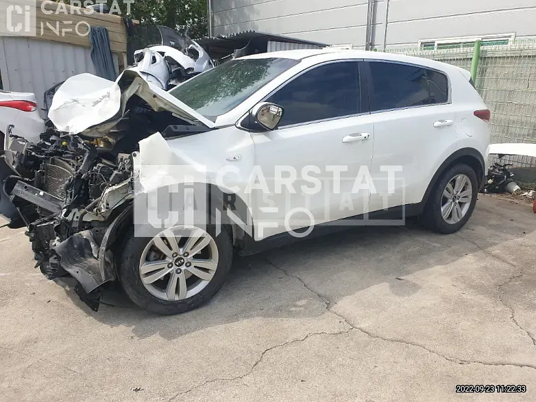 Photo 2 of 9: 2016 Kia Sportage, VIN KNAPN815GGK152846 — Korean insurance auction