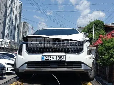Photo 1 of 38: 2024 Kia Carnival — Korean insurance auction