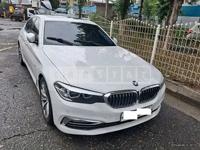 Photo 1 of 6: 2018 BMW 520i — Korean insurance auction