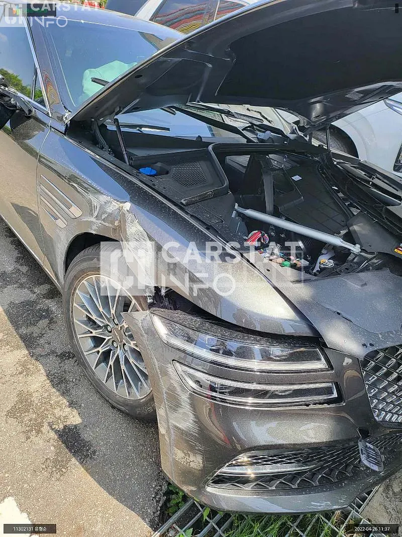 Photo 2 of 20: 2022 Genesis G80, VIN KMTGB41CBNU137970 — Korean insurance auction