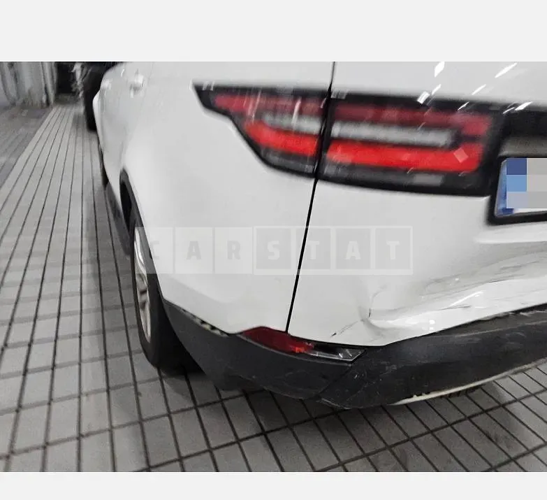 Photo 2 of 9: 2019 Land Rover Discovery TD6 — Korean insurance auction