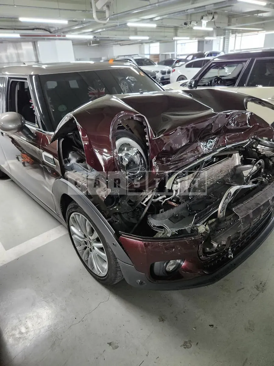 Photo 2 of 8: 2019 MINI Cooper Clubman — Korean insurance auction