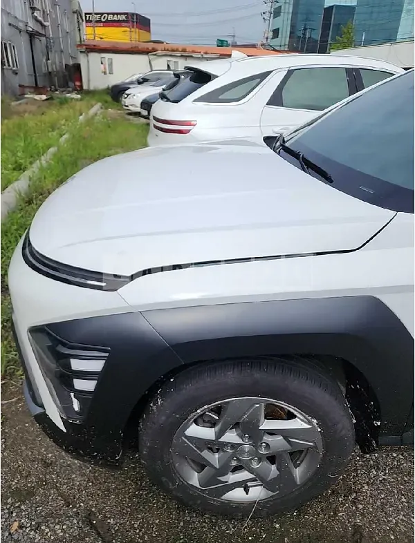 Photo 2 of 10: 2023 Hyundai Kona — Korean insurance auction