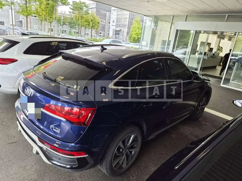 Photo 2 of 46: 2021 Audi Q5 Sportback 40 TDI — Korean insurance auction