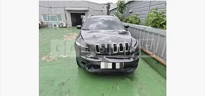 Photo 1 of 33: 2017 Jeep Zip Cherokee 2.4 — Korean insurance auction