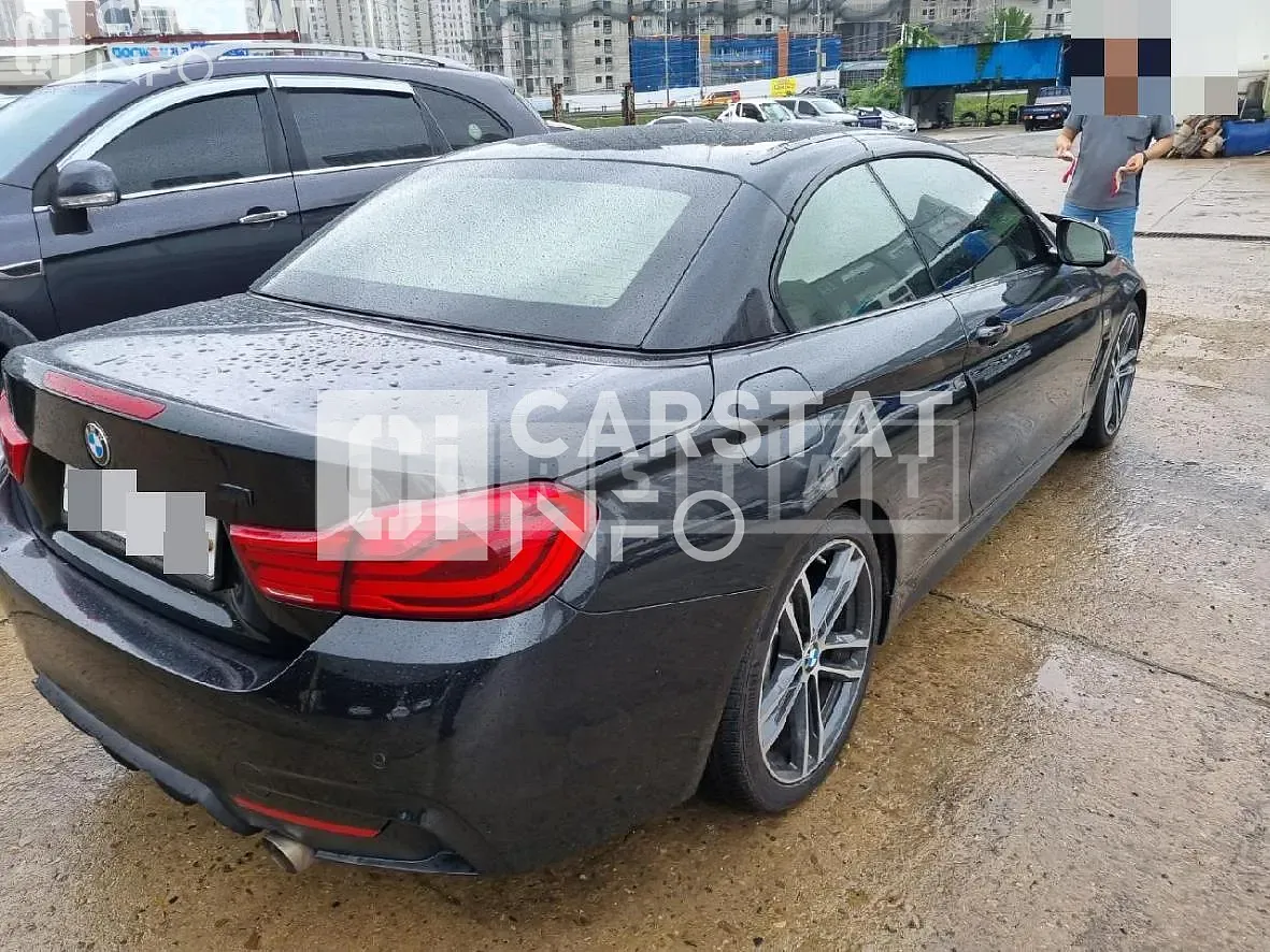 Photo 2 of 14: 2018 BMW 430i Convertible, VIN WBA4Z1109JEA51447 — Korean insurance auction