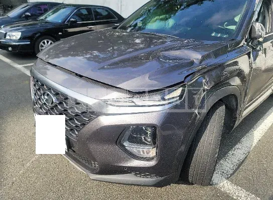 Photo 2 of 28: 2019 Hyundai Santa Fe, VIN KMHS381CDKU083436 — Korean insurance auction