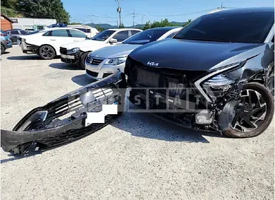 Photo 1 of 18: 2022 Kia Sportage — Korean insurance auction