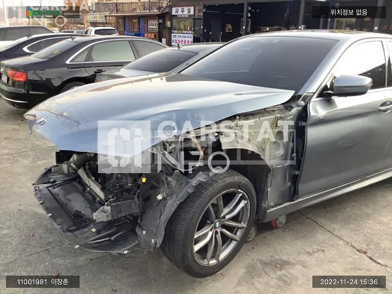 Photo 2 of 21: 2017 BMW 520d, VIN WBAJC3102JG996063 — Korean insurance auction