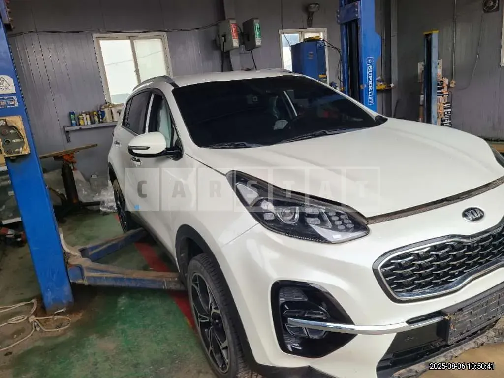 Photo 2 of 25: 2020 Kia Sportage — Korean insurance auction