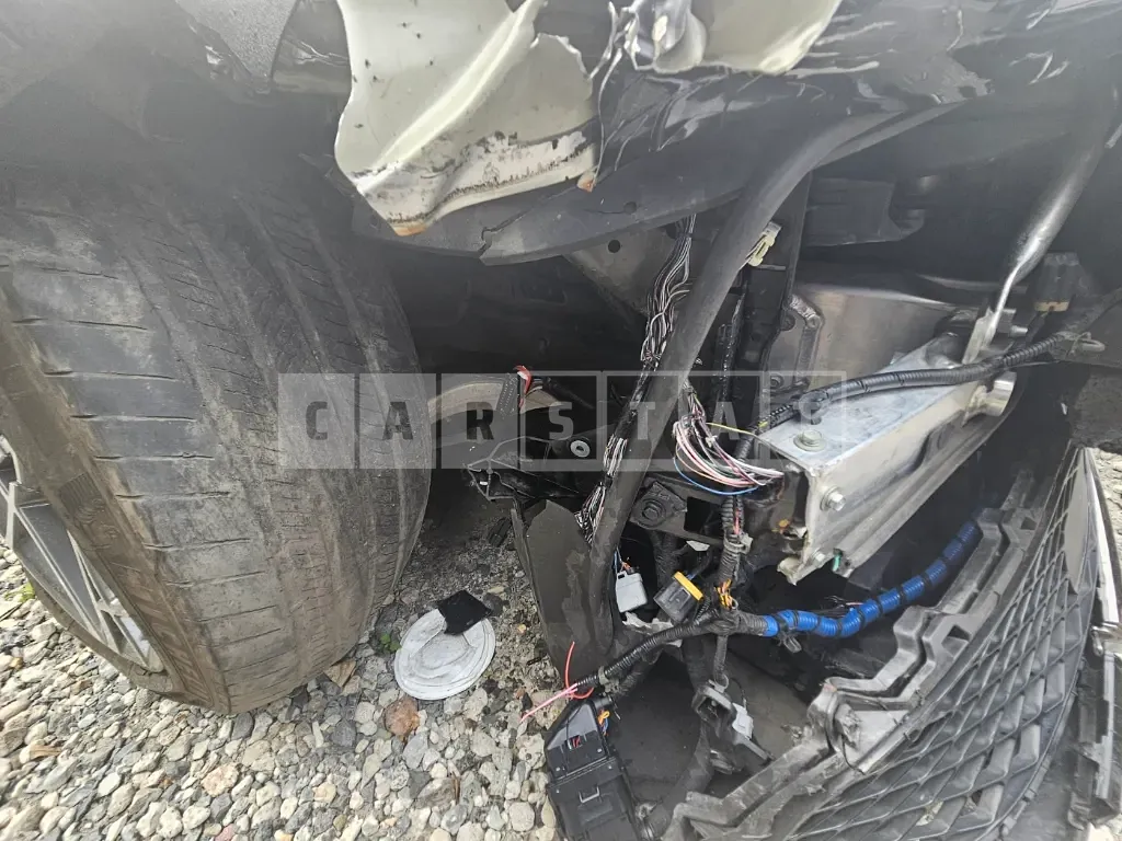 Photo 2 of 44: 2022 Genesis G90 3.5T AWD — Korean insurance auction