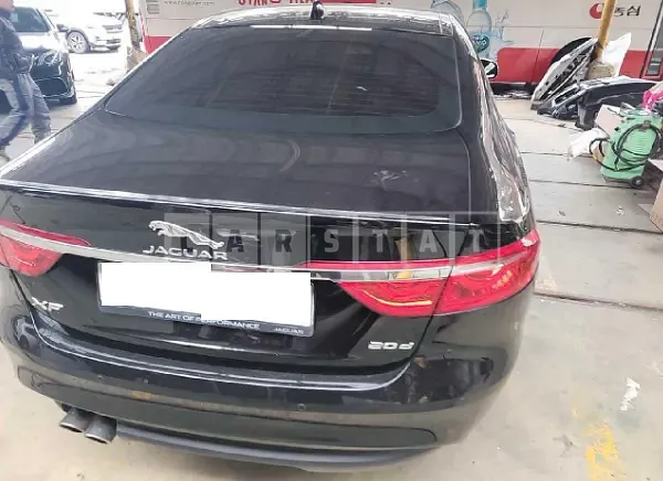 Photo 2 of 30: 2017 Jaguar XF 20d, VIN SAJBB4BNXHCY47008 — Korean insurance auction