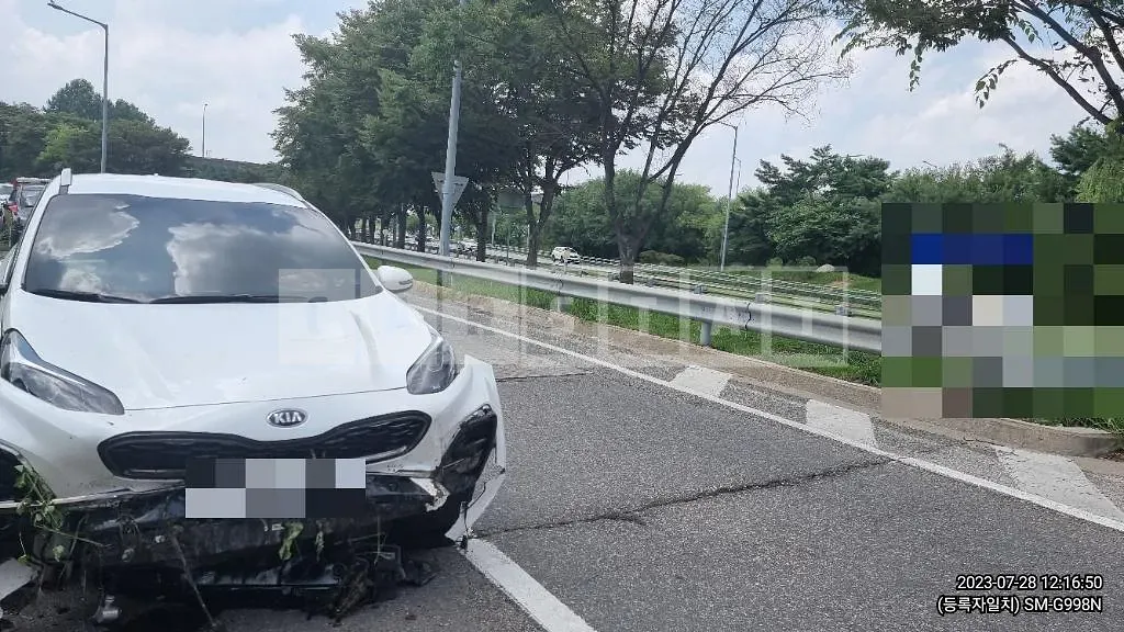 Photo 2 of 9: 2019 Kia Sportage 2.0, VIN KNAPR813BKK632232 — Korean insurance auction