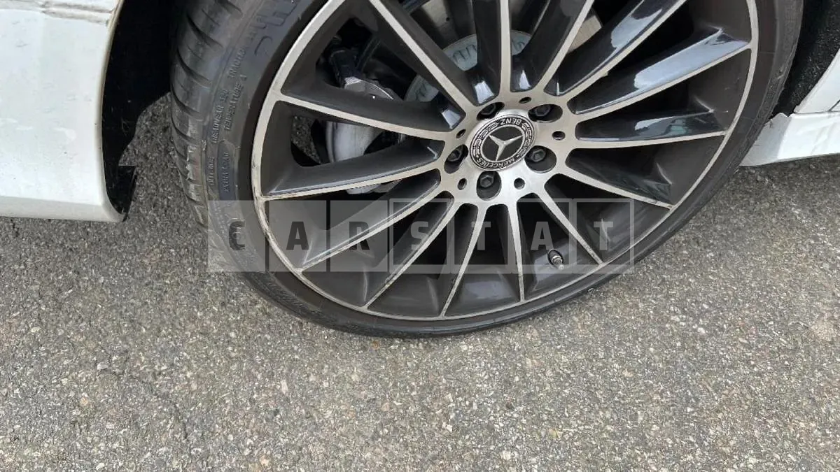 Photo 2 of 3: 2023 Mercedes-Benz (parts) Merdeses E350 4Matic Wheel, VIN W1KZF8GB2PB116476 — Korean insurance auction