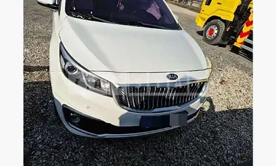 Photo 1 of 22: 2016 Kia Carnivals — Korean insurance auction