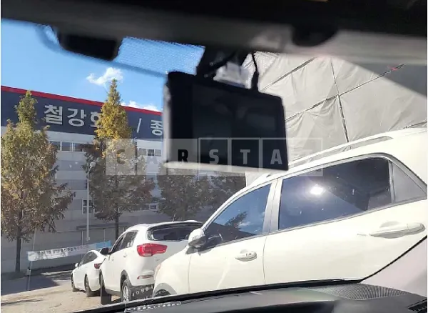Photo 2 of 50: 2018 Lexus ES300h — Korean insurance auction