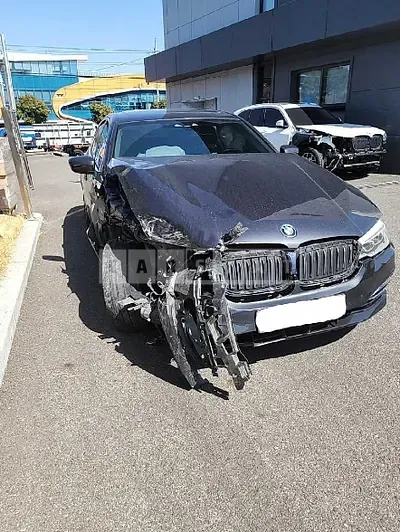 Photo 1 of 19: 2020 BMW 520d Luxury, VIN WBAJF3109LWW57168 — Korean insurance auction