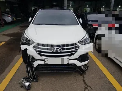 Photo 1 of 19: 2016 Hyundai Santa Fe DM 2.0, VIN KMHSW81UBHU742776 — Korean insurance auction