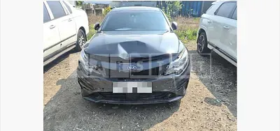 Photo 1 of 6: 2019 Kia K5 — Korean insurance auction