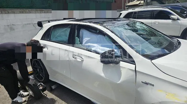 Photo 2 of 8: 2025 Mercedes-Benz AMG A 45 S 4Matic — Korean insurance auction