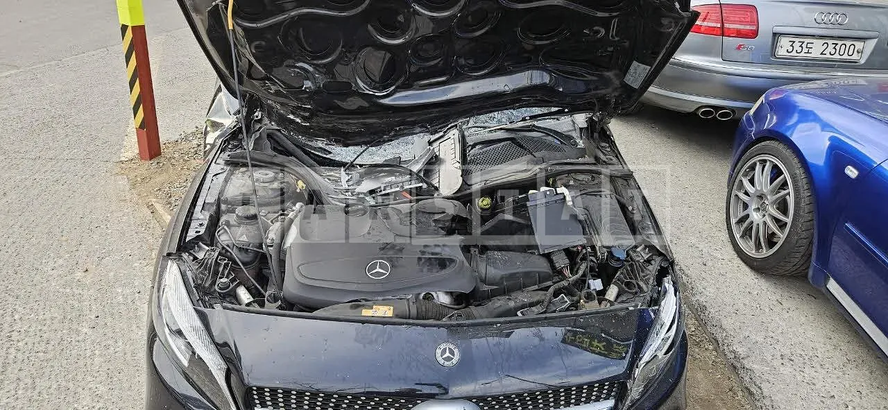 Photo 2 of 26: 2017 Mercedes-Benz A200, VIN WDDBF4DB0JJ619872 — Korean insurance auction