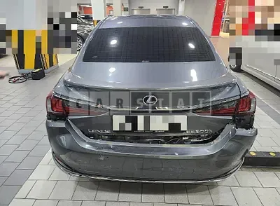 Photo 1 of 12: 2020 Lexus ES300h, VIN JTHB21B11L2105863 — Korean insurance auction